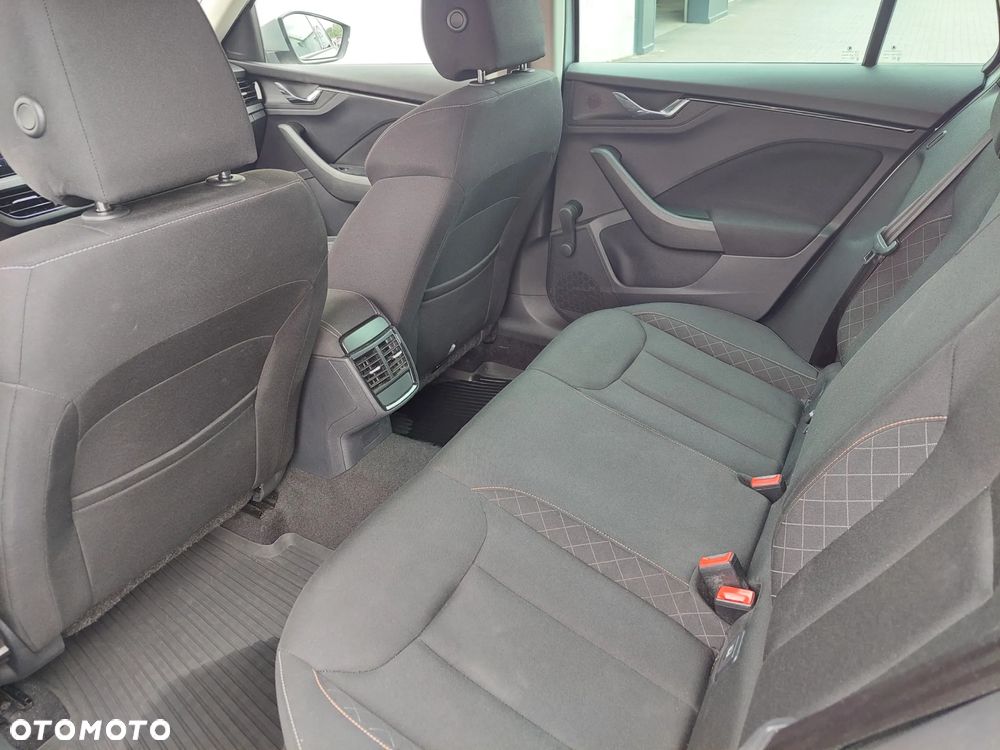 Skoda Kamiq 1.0 TSI Ambition - 23