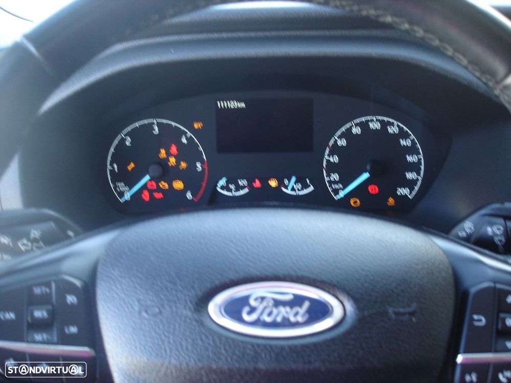 Ford Transit - 12