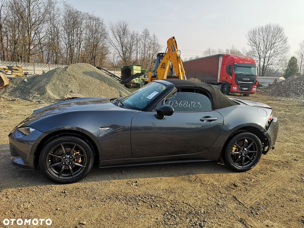 Mazda MX-5 RF SKYACTIV-G 131 Sports-Line - 39
