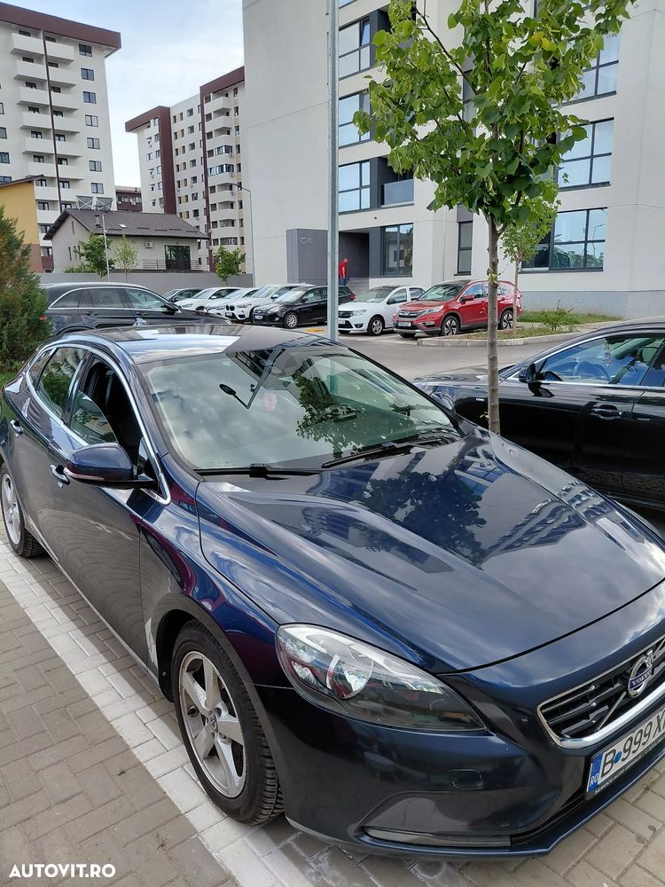 Volvo V40 D2 94g Kinetic - 1