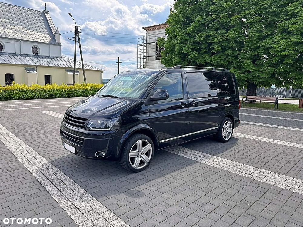 Volkswagen Multivan - 9
