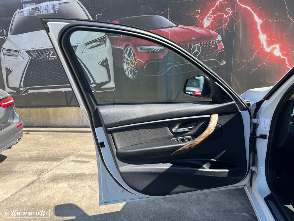 BMW 320 d Efficient Dynamics Edition Modern Line - 13