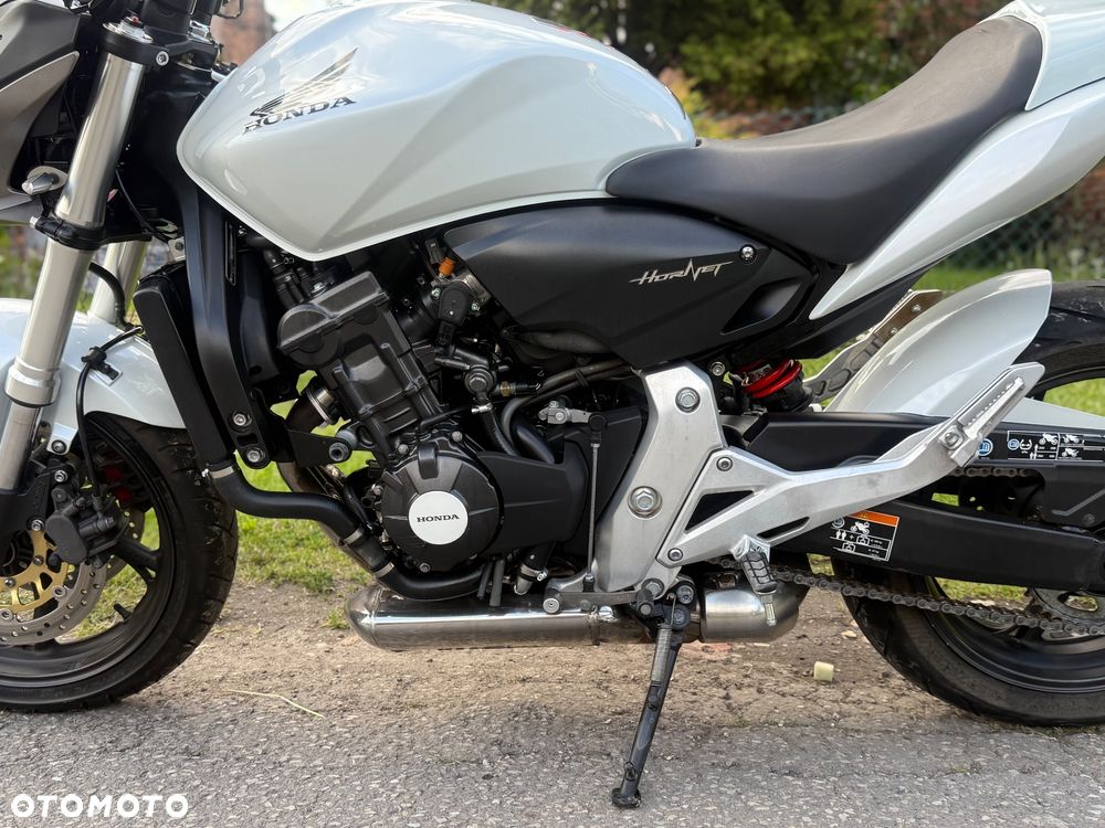Honda Hornet - 16