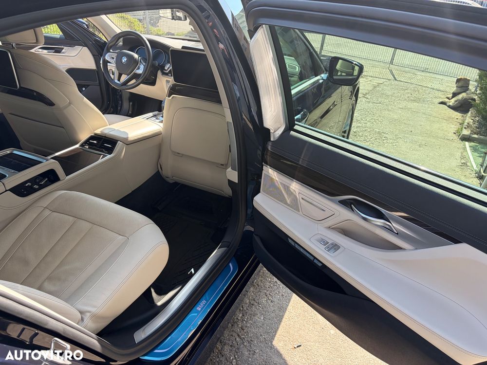 BMW Seria 7 730Ld xDrive - 8