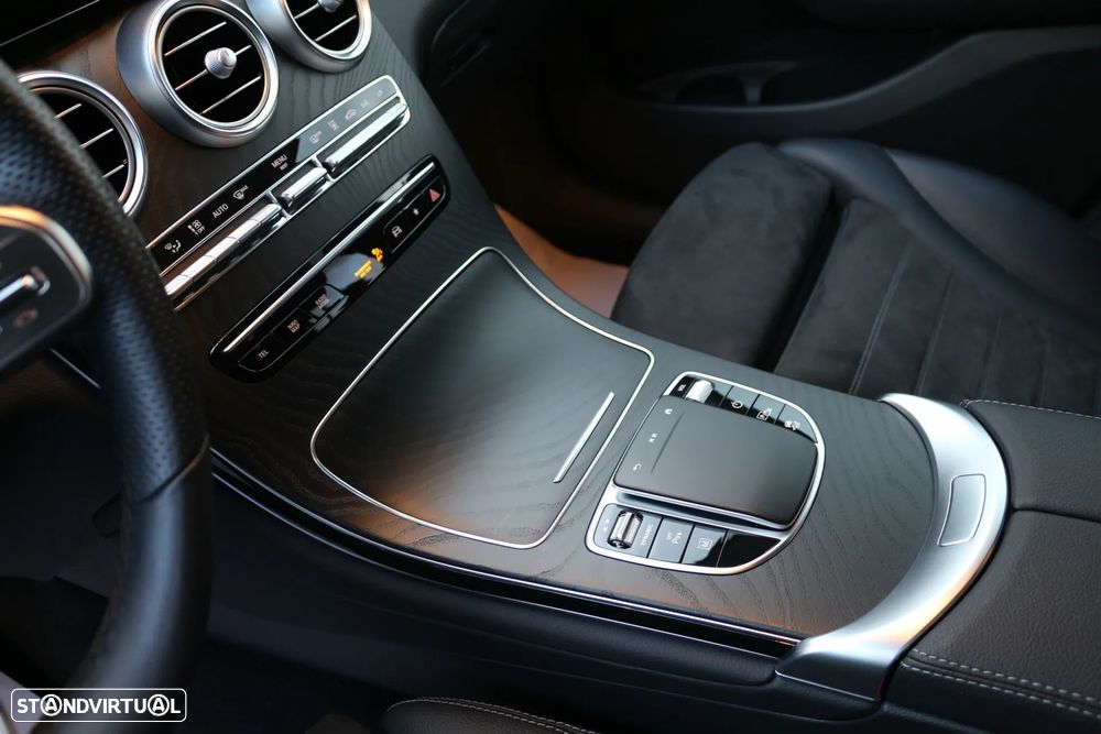 Mercedes-Benz GLC 300 de 4Matic 9G-TRONIC AMG Line - 17