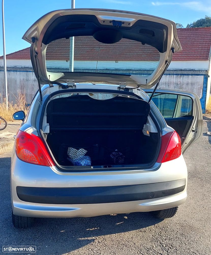 Peugeot 207 1.4 16V Open - 21