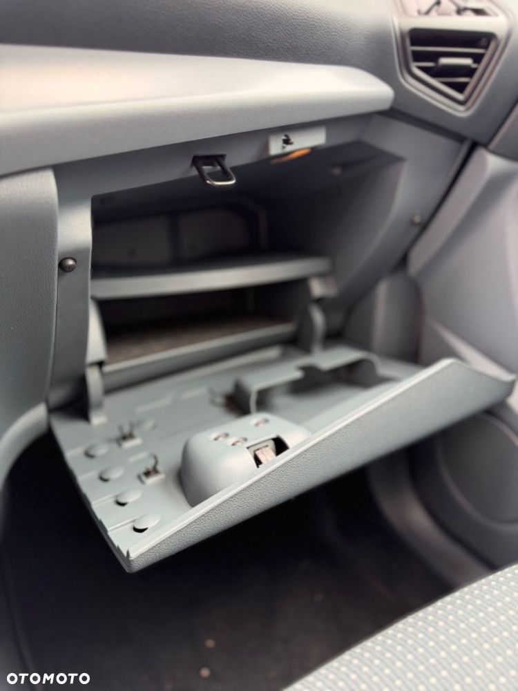 Ford C-MAX - 38