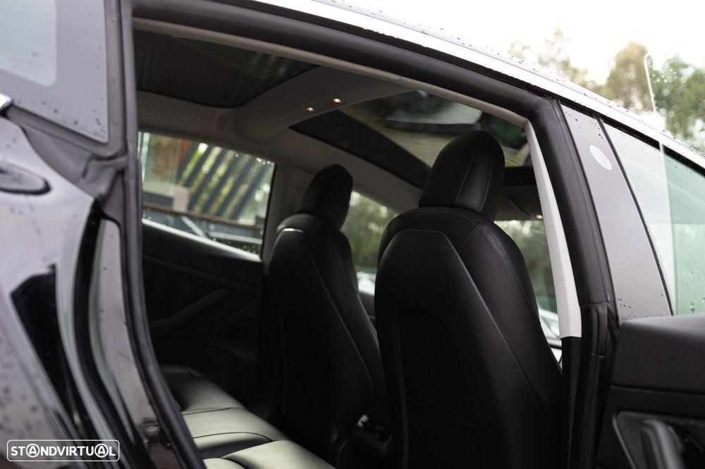 Tesla Model 3 Standard Range Plus RWD - 14