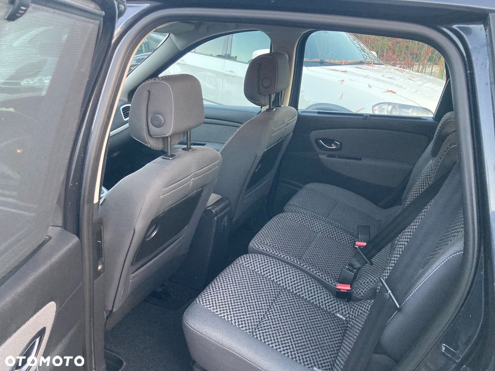 Renault Scenic 1.6 16V 110 Authentique - 9