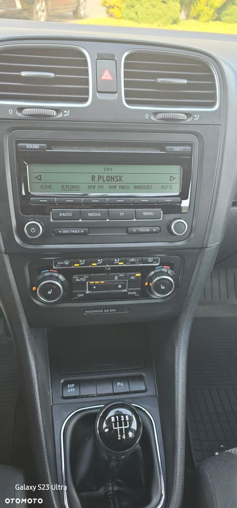 Volkswagen Golf 2.0 TDI DPF Comfortline - 32