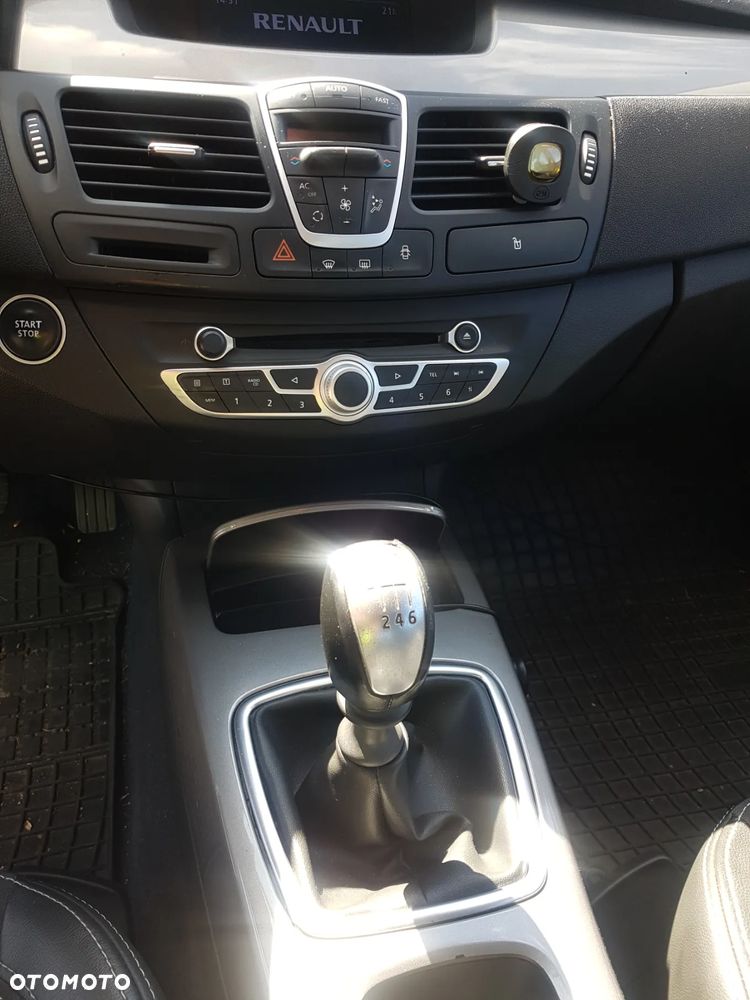 Renault Laguna - 14