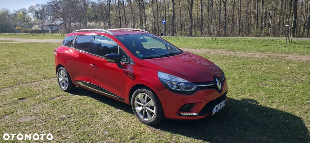 Renault Clio - 1