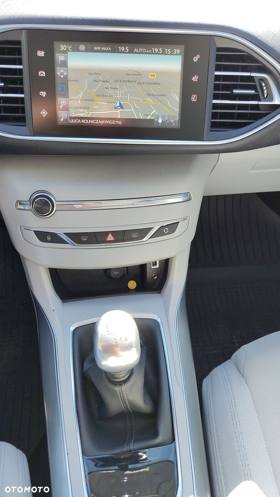 Peugeot 308 BlueHDi FAP 120 Stop & Start Allure - 22