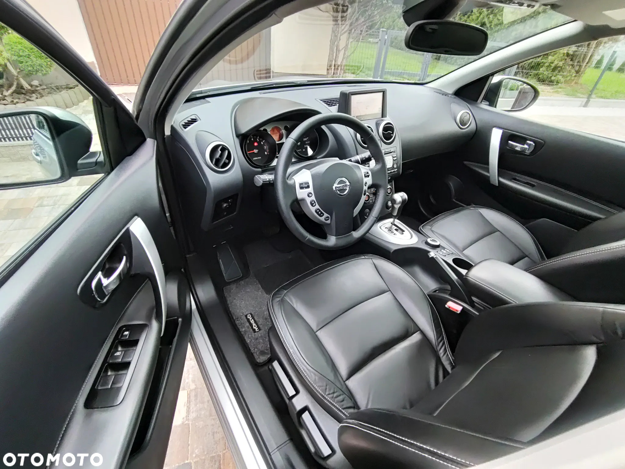 Nissan Qashqai 2.0 4x4 CVT tekna - 10