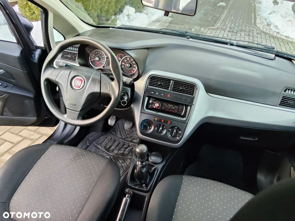 Fiat Grande Punto 1.2 8V - 23