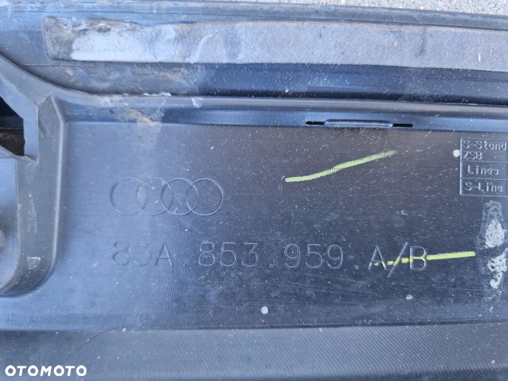 LISTWY DRZWI PRZEDNICH LEWYCH + TYLNYCH LEWYCH AUDI Q3 II 2017-- - 13