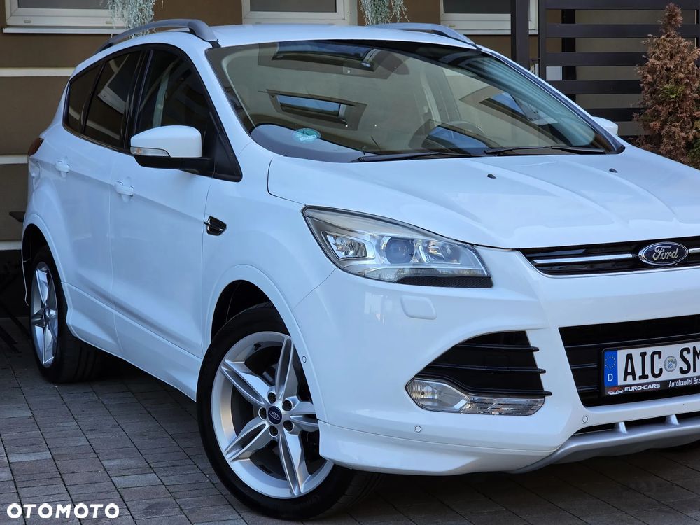 Ford Kuga 2.0 TDCi 2x4 ST-Line - 16
