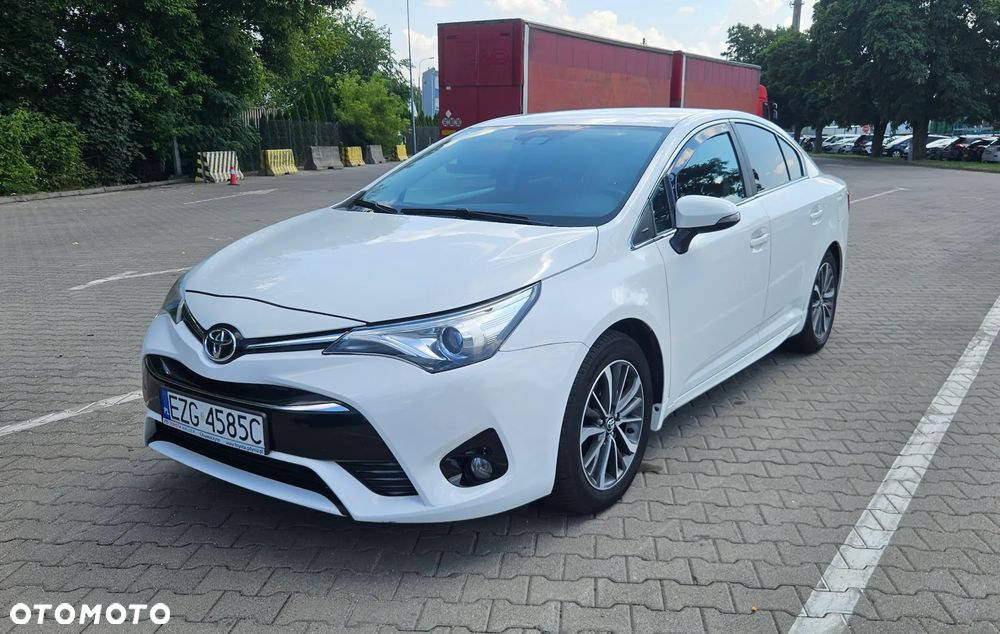 Toyota Avensis 1.8 Prestige MS - 1