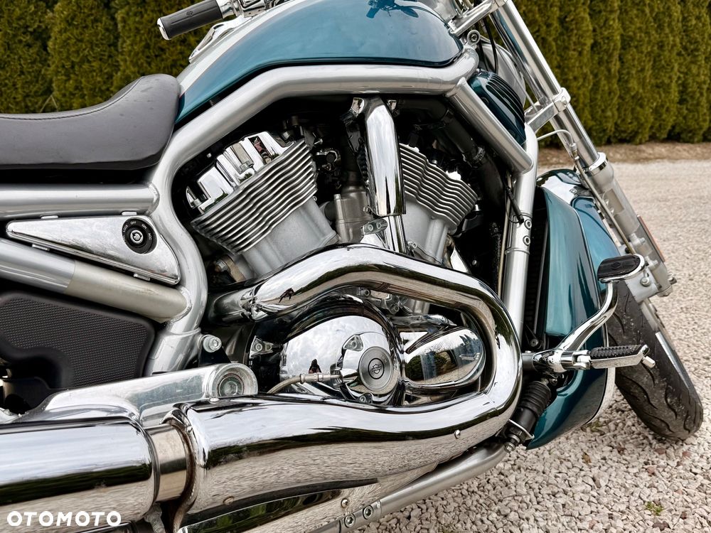 Harley-Davidson V-Rod Street Rod - 32