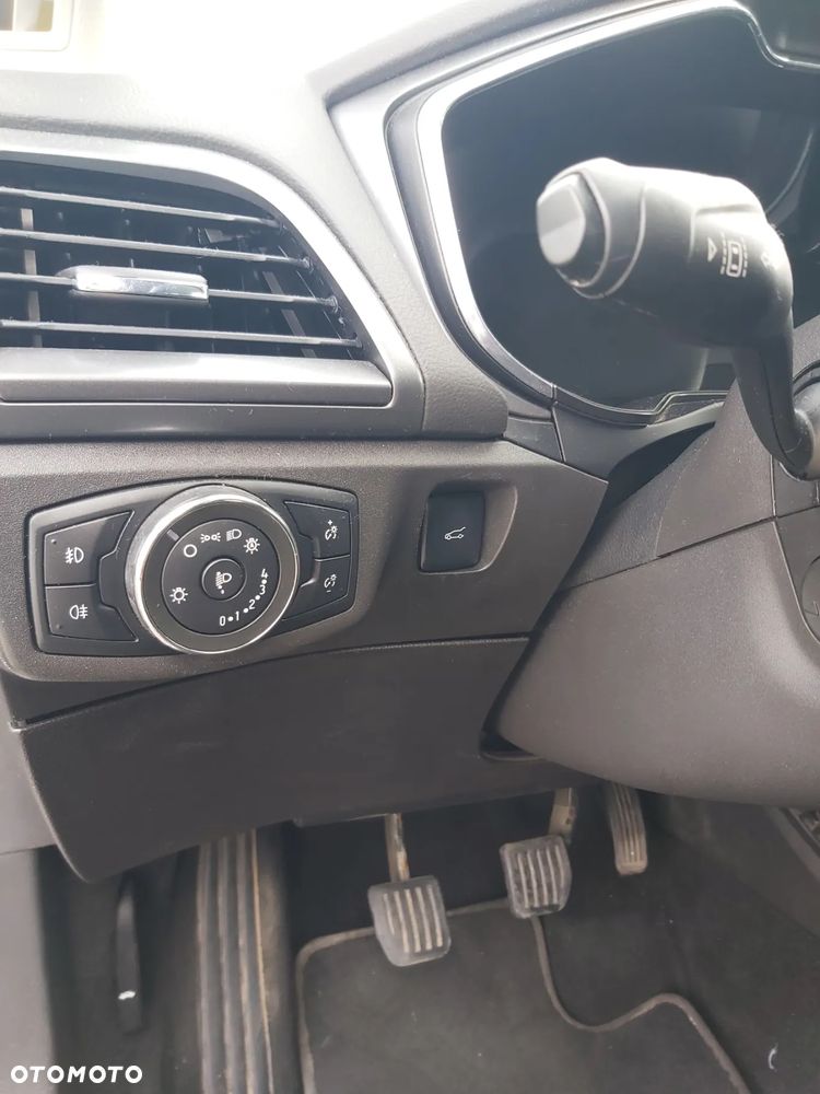 Ford Mondeo Turnier 2.0 TDCi Start-Stopp Titanium - 41