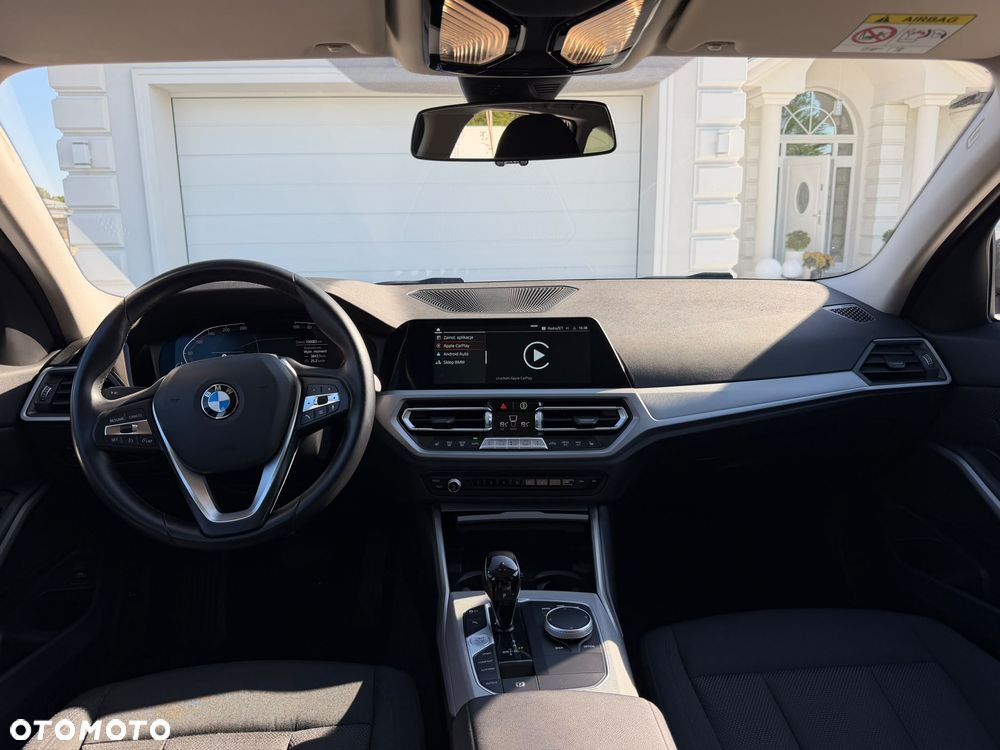 BMW Seria 3 320d xDrive Advantage - 8