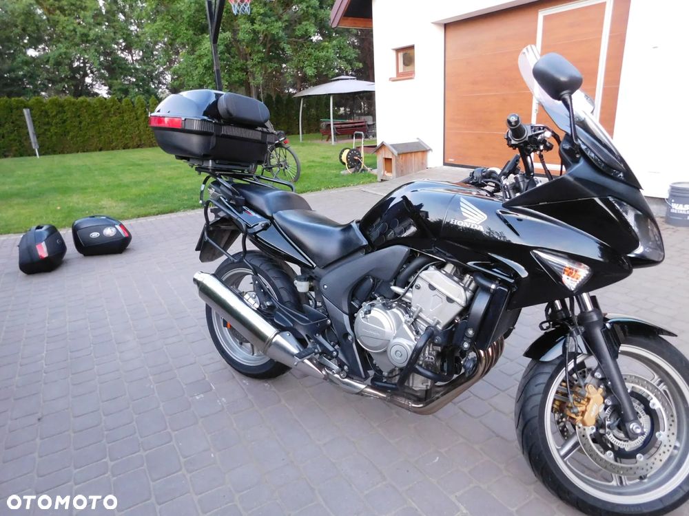 Honda CBF - 22