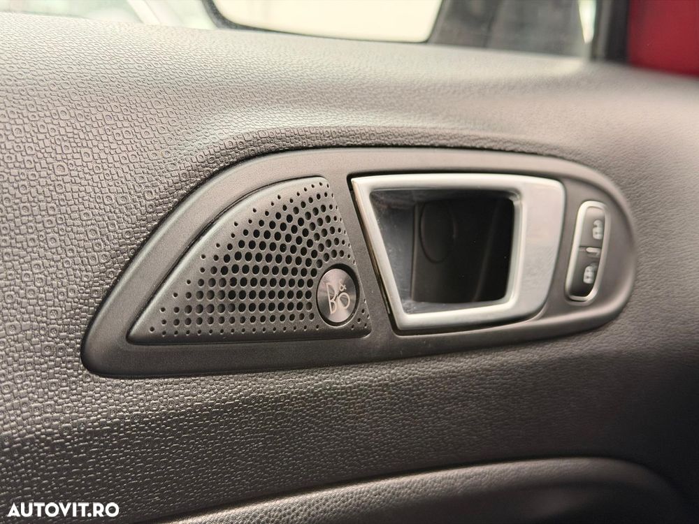 Ford EcoSport 1.0 EcoBoost Titanium - 28
