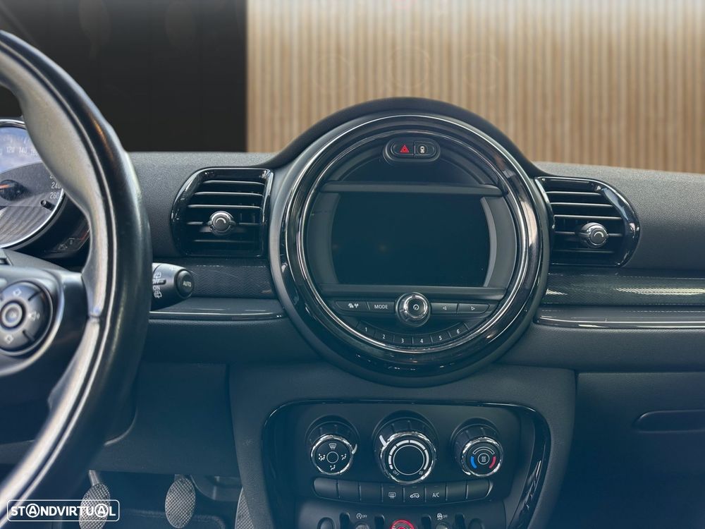 MINI Clubman One D - 12