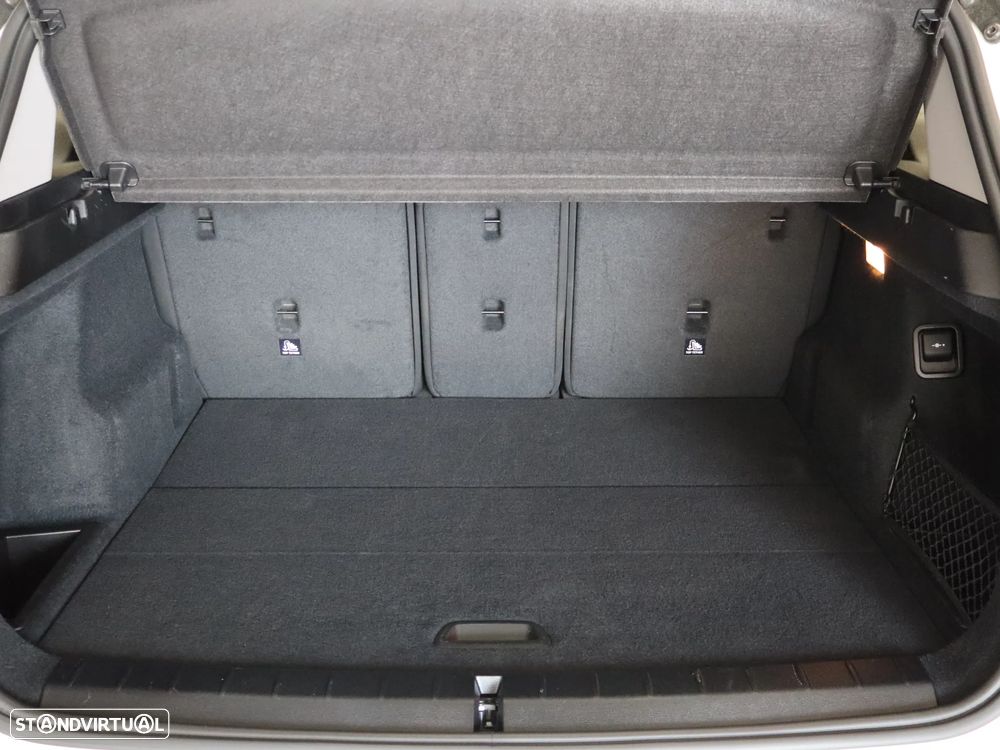 BMW X1 18 i sDrive Advantage Auto - 10