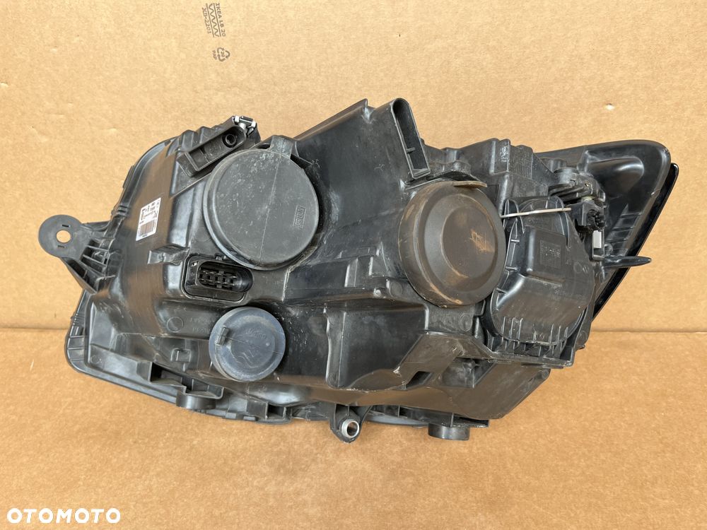 LAMPA VW TRANSPORTER T6 7E1941006F MULTIVAN ZWYKŁA REFLEKTOR PRAWY T6 VW T6 - 6