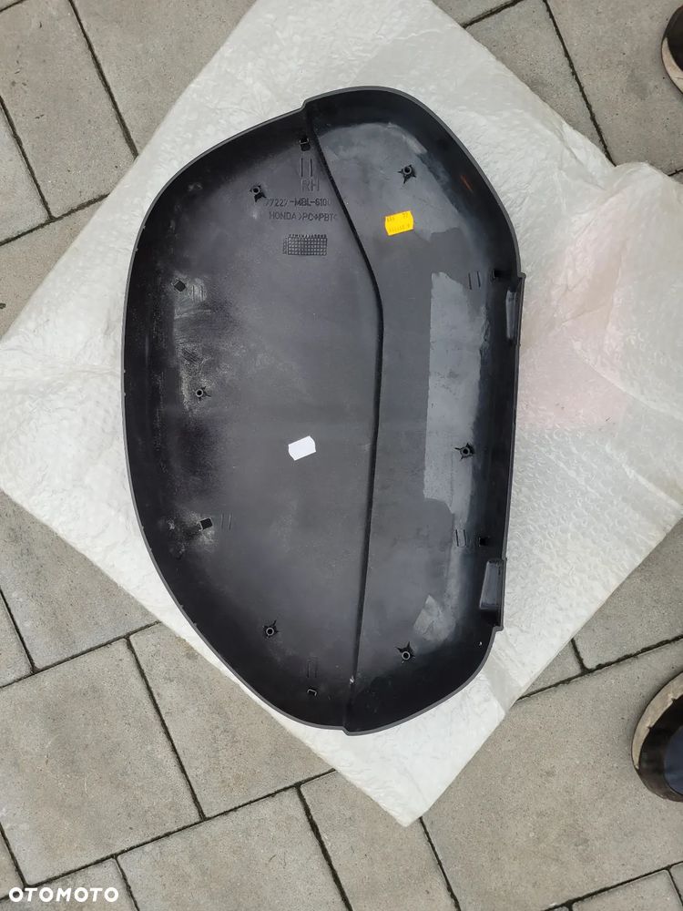 Pokrywa kufra prawa, kufer prawy Honda NTV 650 Deauville 650 - 17