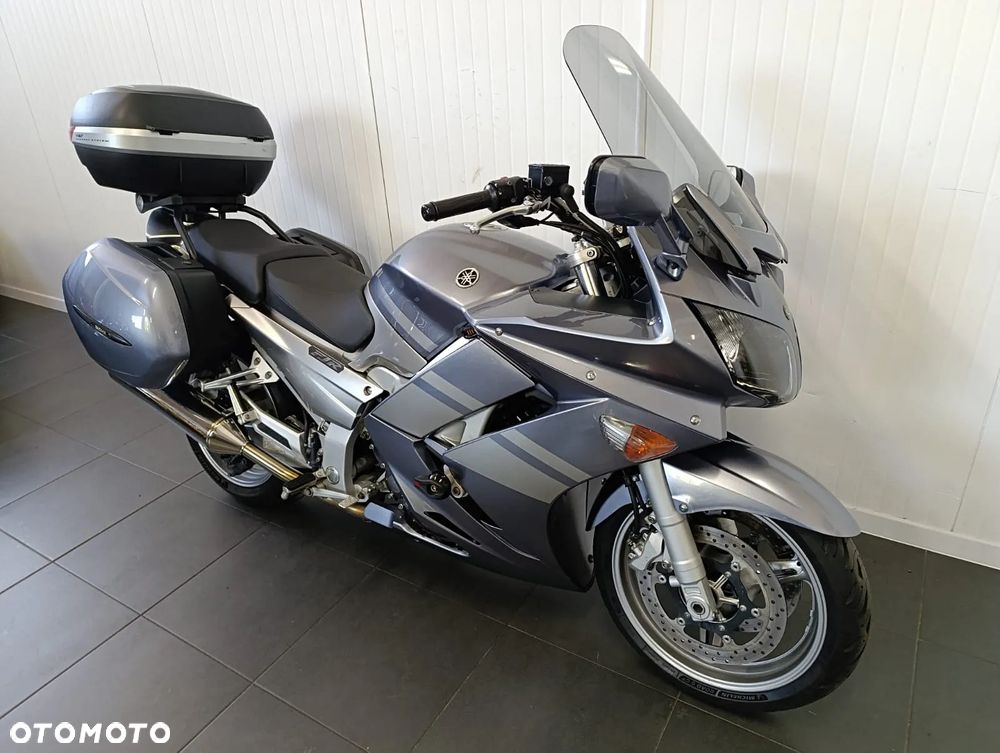 Yamaha FJR - 14