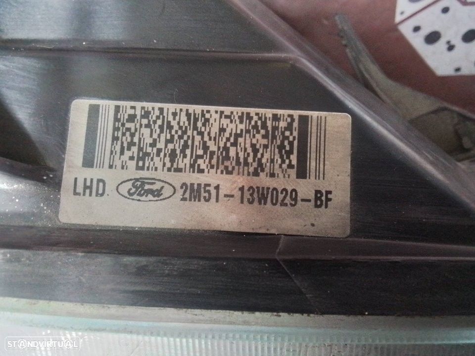FAROL DIREITO FORD FOCUS TURNIER 1998 - 4