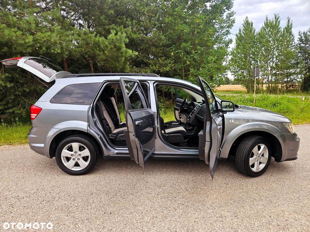 Dodge Journey 2.0 CRD SXT - 12