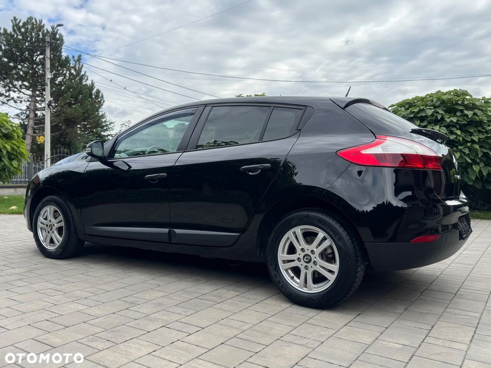 Renault Megane - 5