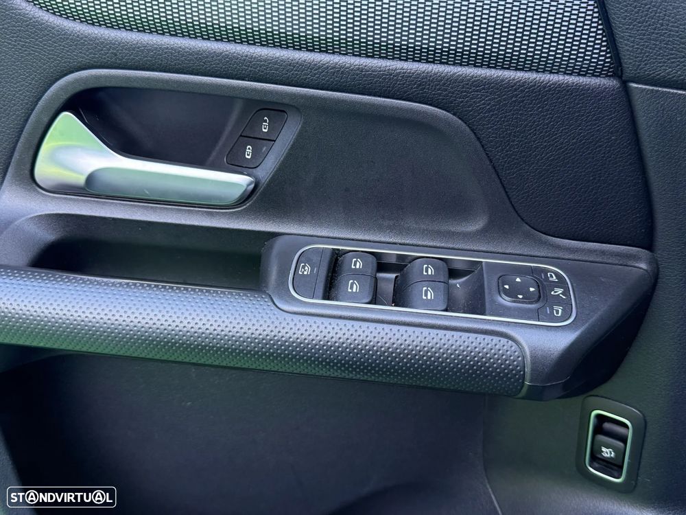 Mercedes-Benz GLB 180 d Style - 34