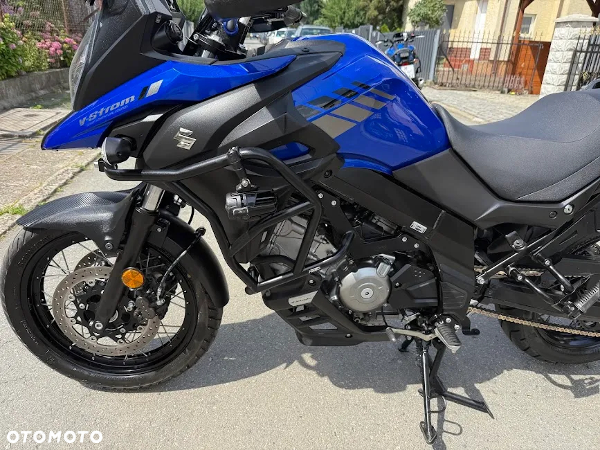 Suzuki V-STROM - 5