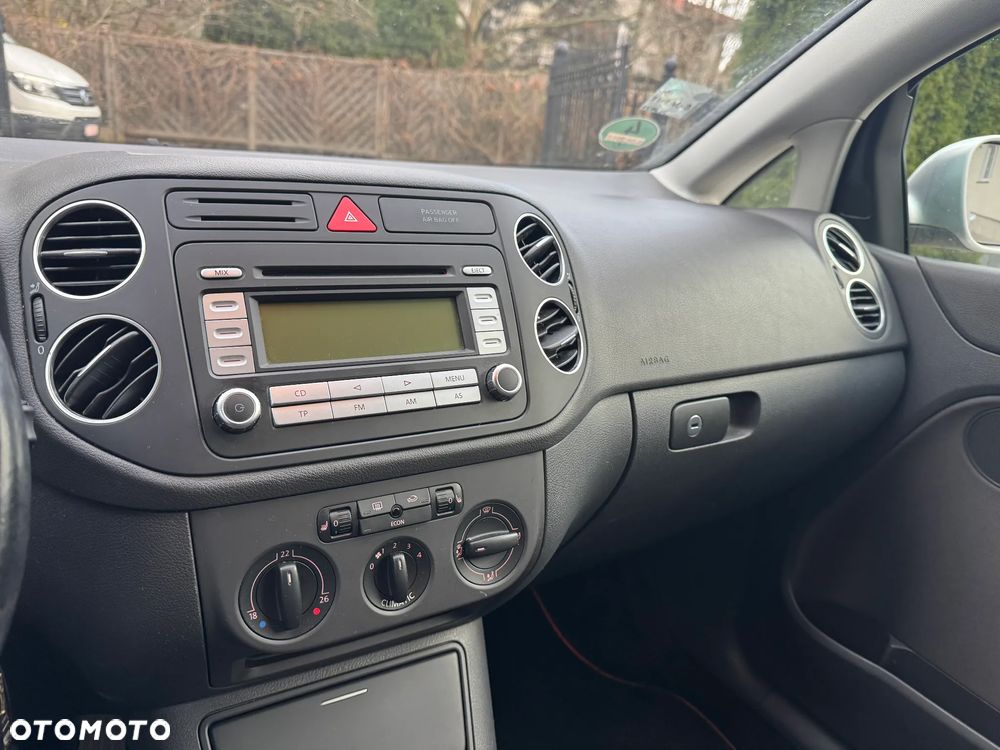 Volkswagen Golf Plus 1.6 Goal - 15