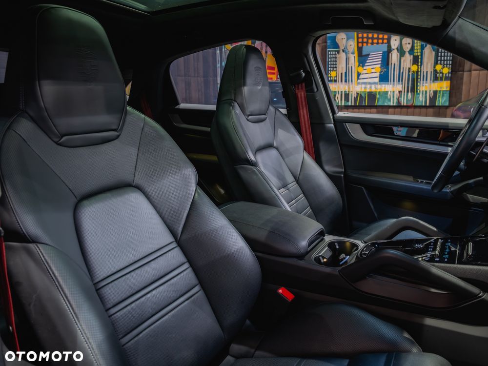 Porsche Cayenne Coupe - 10