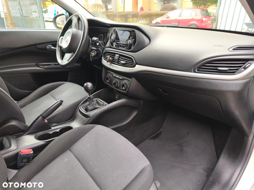Fiat Tipo 1.4 16v Easy - 20