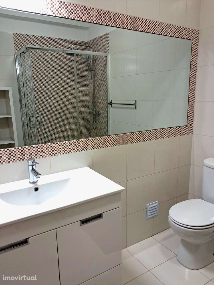 Apartamento T2 com 90m2 situado em Loures. - Grande imagem: 3/6