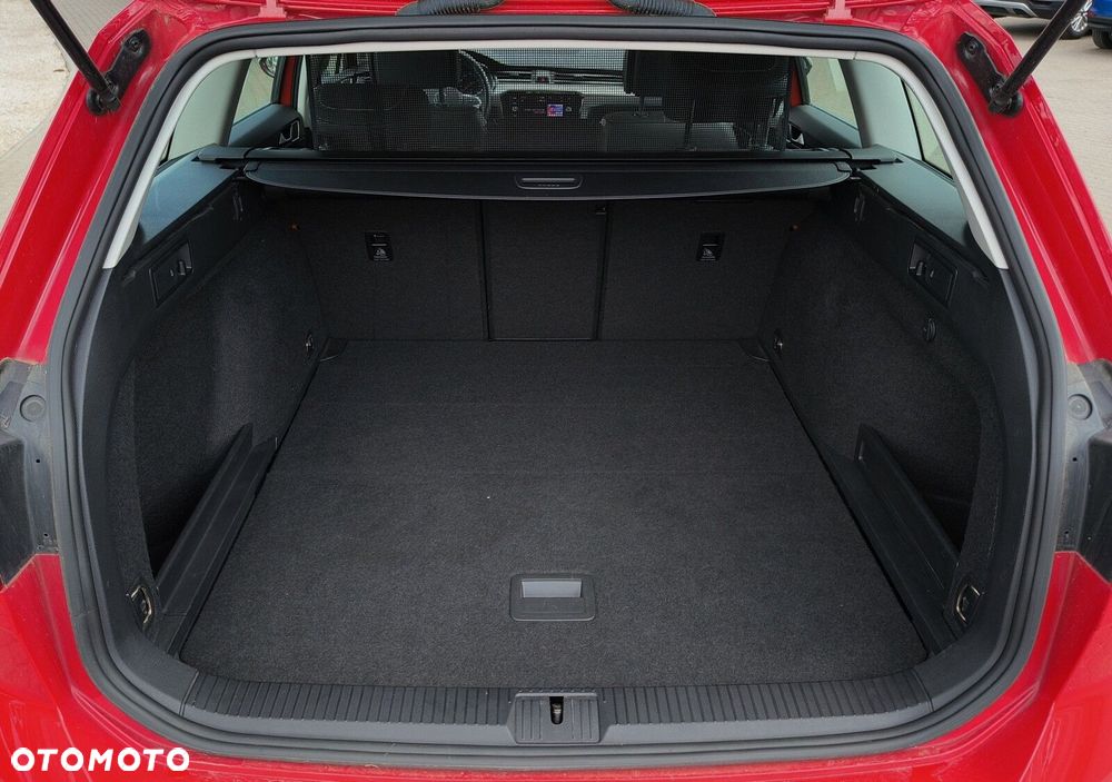 Volkswagen Passat Alltrack 2.0 TDI 4Mot DSG - 26