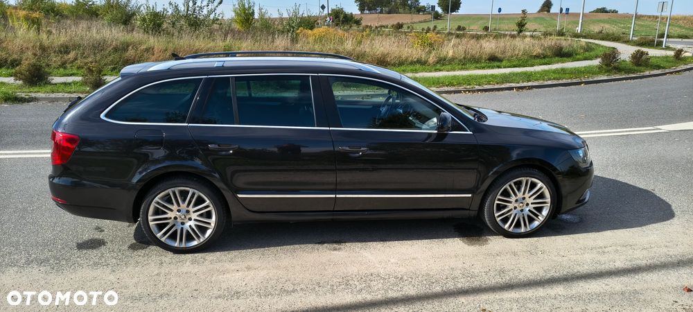 Skoda Superb 2.0 TDI DSG Exclusive - 6