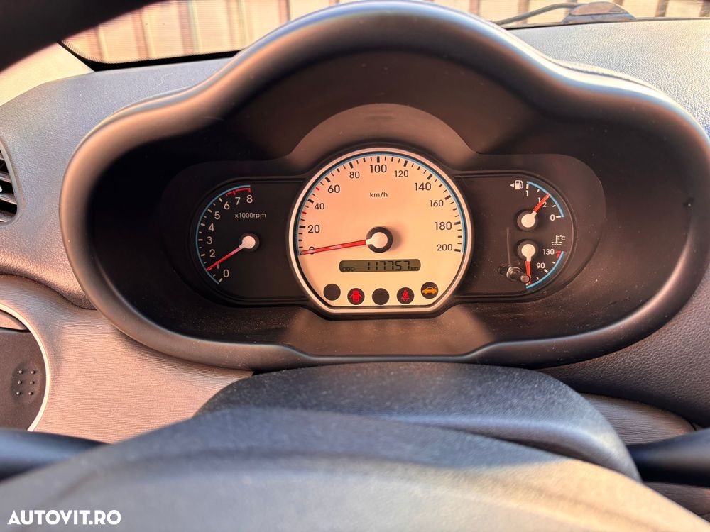 Hyundai i10 1.2 DOHC 5DR COMFORT - 14