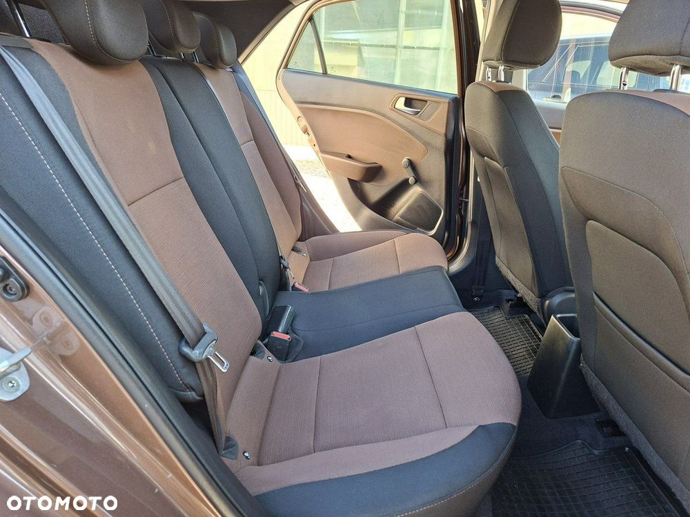 Hyundai i20 1.4 Classic + - 14