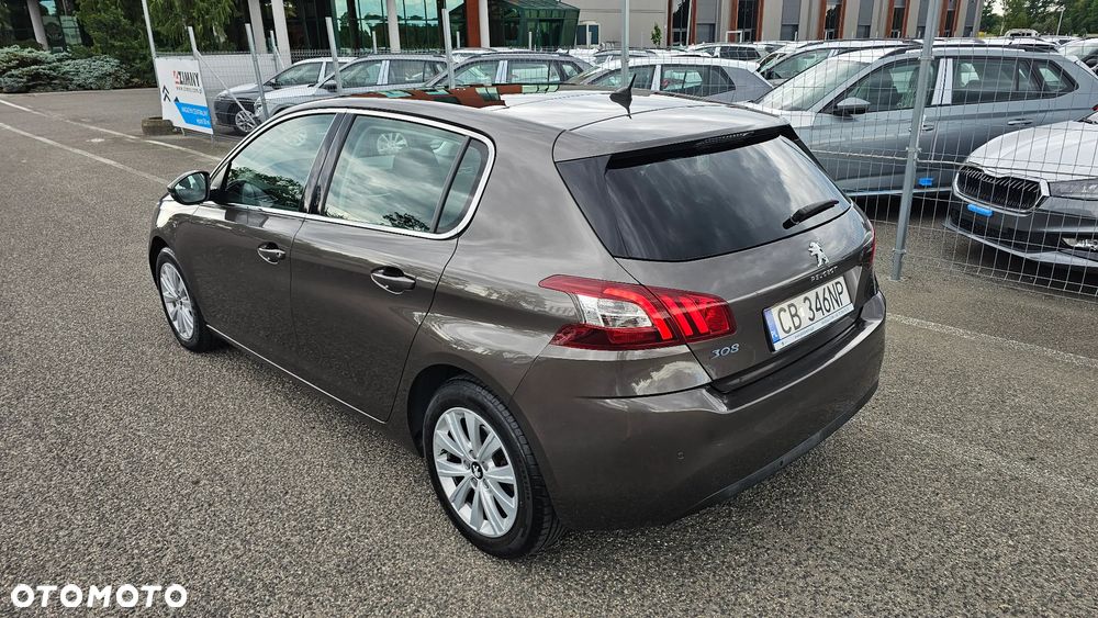 Peugeot 308 1.2 PureTech Allure S&S - 2