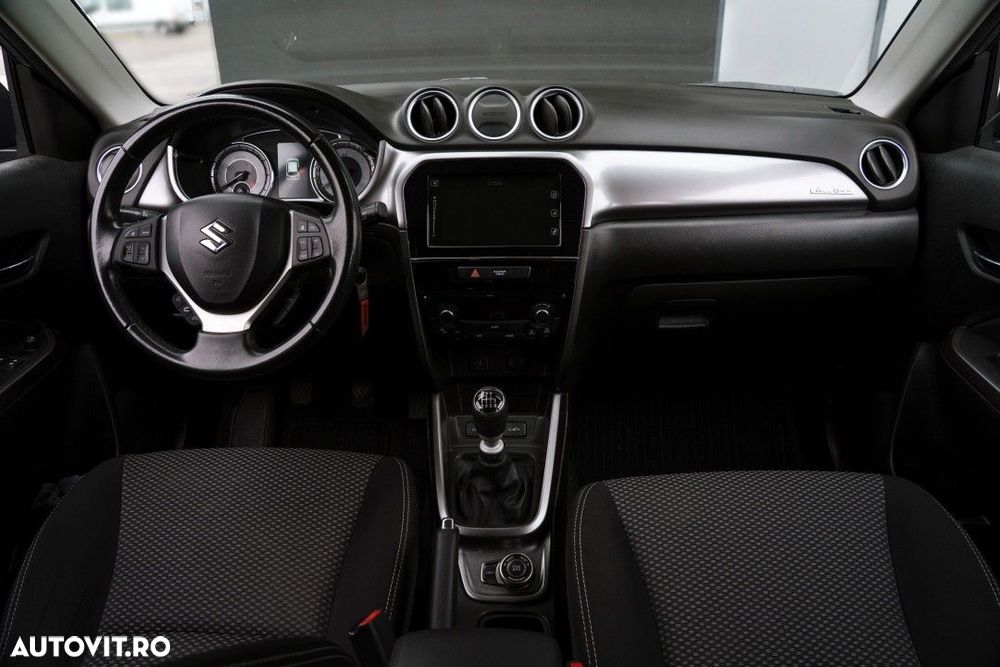Suzuki Vitara - 6
