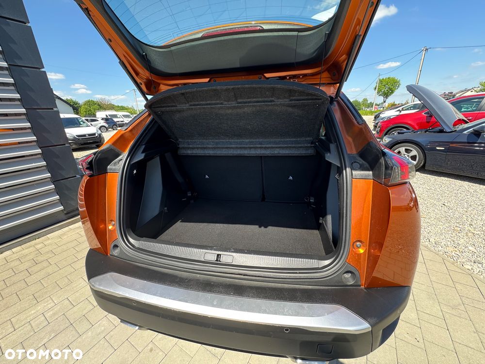 Peugeot 2008 1.2 PureTech Active S&S EAT8 - 21