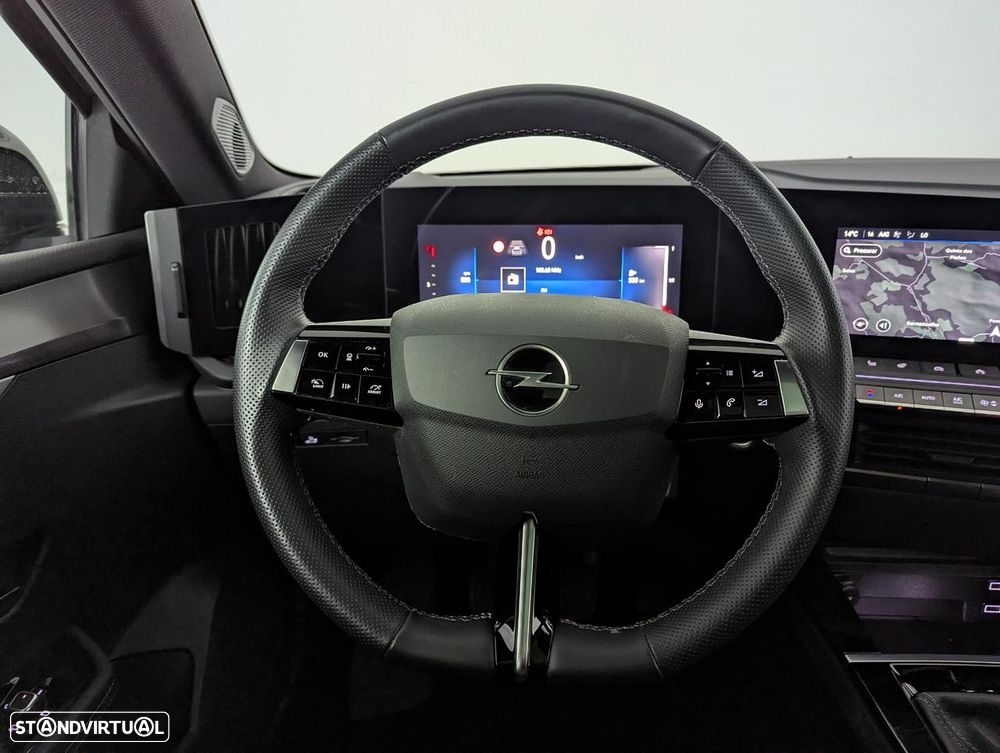 Opel Astra Sports Tourer 1.2 T GS - 22