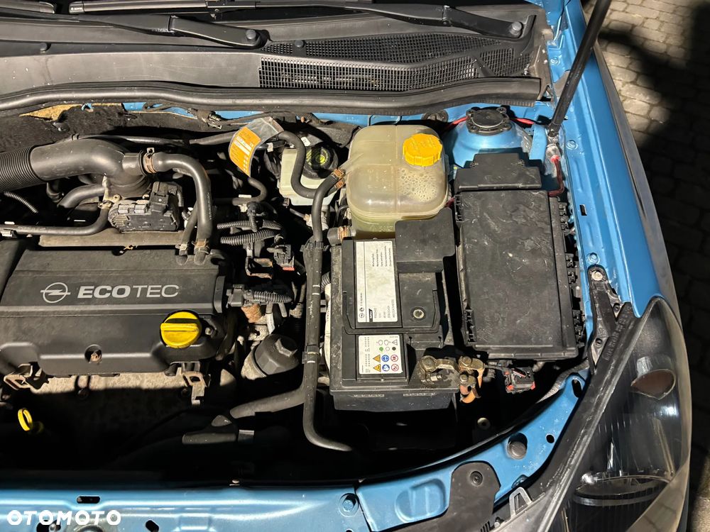 Opel Astra 1.4 Cosmo - 14